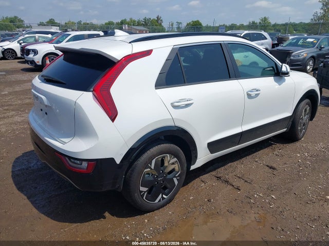 2024 Kia Niro Ev Wave მანქანა იყიდება აუქციონზე, vin: KNDCT3L19R5101399, აუქციონის ნომერი: 45835720