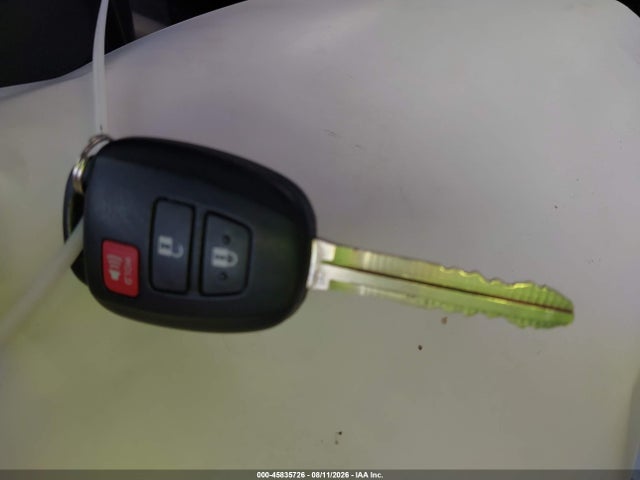 Toyota Rav4 Xle 2015 JTMRFREV4FD113000 Image 11