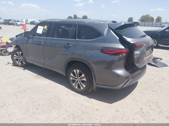 Aukcja sprzedaży 2021 Toyota Highlander Xle, vin: 5TDGZRAH6MS518596, numer aukcji: 45835744