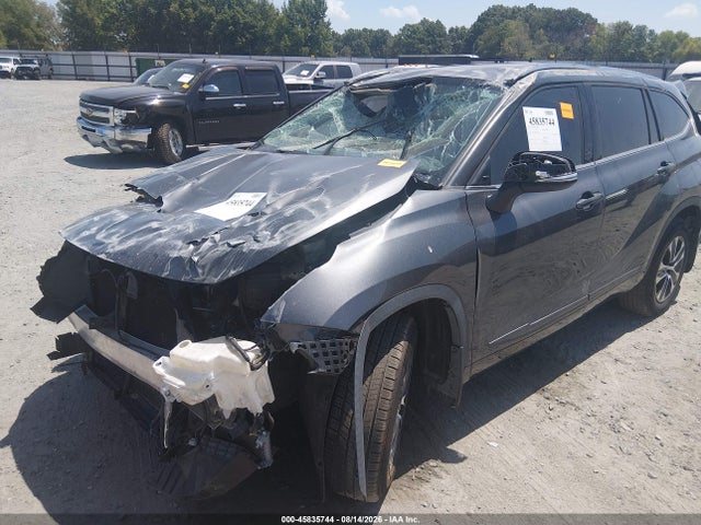 Aukcja sprzedaży 2021 Toyota Highlander Xle, vin: 5TDGZRAH6MS518596, numer aukcji: 45835744
