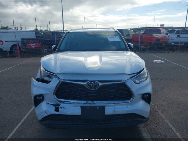 Aukcja sprzedaży 2022 Toyota Highlander Platinum, vin: 5TDFZRAH8NS136888, numer aukcji: 45835767