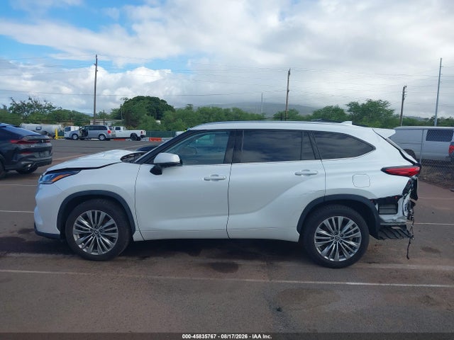 Aukcja sprzedaży 2022 Toyota Highlander Platinum, vin: 5TDFZRAH8NS136888, numer aukcji: 45835767