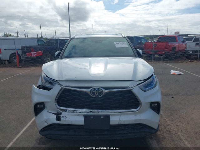 Aukcja sprzedaży 2022 Toyota Highlander Platinum, vin: 5TDFZRAH8NS136888, numer aukcji: 45835767