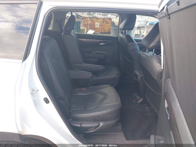 Aukcja sprzedaży 2022 Toyota Highlander Platinum, vin: 5TDFZRAH8NS136888, numer aukcji: 45835767