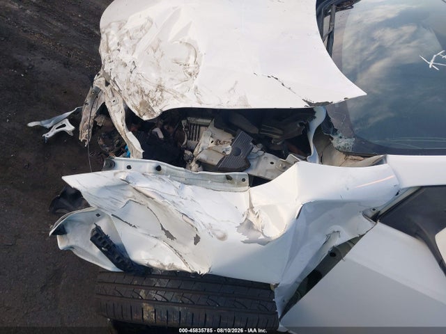 2T1BURHE5FC338378 Toyota Corolla S Plus