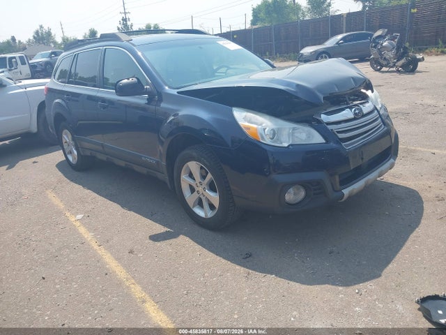 45835817 :رقم المزاد ، 4S4BRBLC1E3211273 vin ، 2014 Subaru Outback 2.5i Limited مزاد بيع