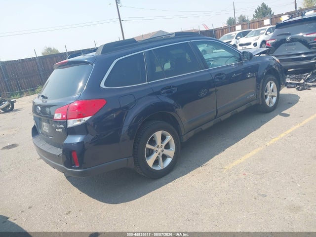 45835817 :رقم المزاد ، 4S4BRBLC1E3211273 vin ، 2014 Subaru Outback 2.5i Limited مزاد بيع
