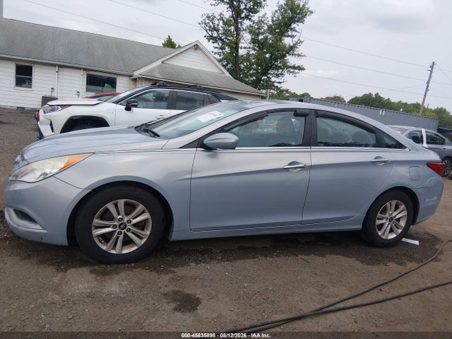 45835898 :رقم المزاد ، 5NPEB4AC1DH683433 vin ، 2013 Hyundai Sonata Gls مزاد بيع