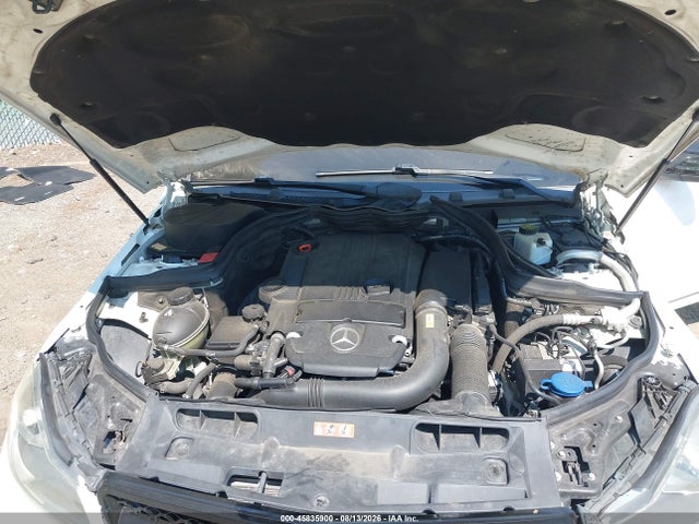 Продажа на аукционе авто 2013 Mercedes-benz C 250 Sport, vin: WDDGF4HB0DA858648, номер лота: 45835900