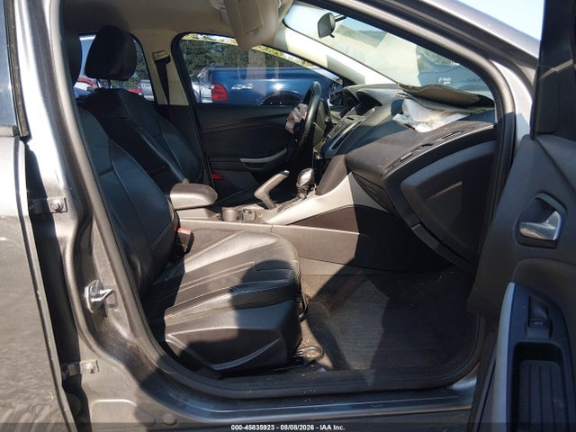 45835923 :رقم المزاد ، 1FADP3K26EL414893 vin ، 2014 Ford Focus Se مزاد بيع