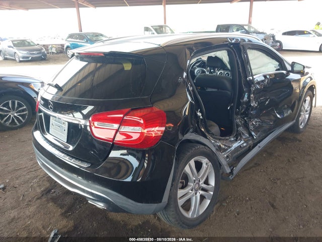 Mercedes-Benz GLA 250 2017 WDCTG4EB4HJ326488 Image 4