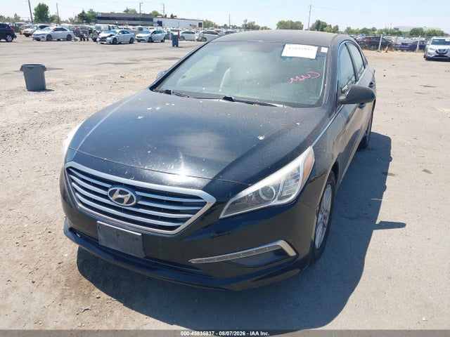 Hyundai SONATA SE 2015 5NPE24AF0FH002336 Image 2