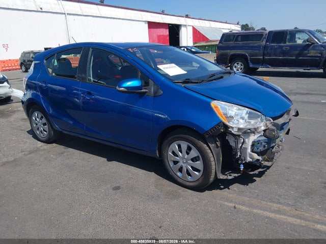 Auction sale of the 2014 Toyota Prius C Two, vin: JTDKDTB34E1082290, lot number: 45835939