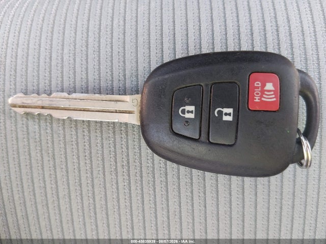 2014 Toyota Prius C Two მანქანა იყიდება აუქციონზე, vin: JTDKDTB34E1082290, აუქციონის ნომერი: 45835939