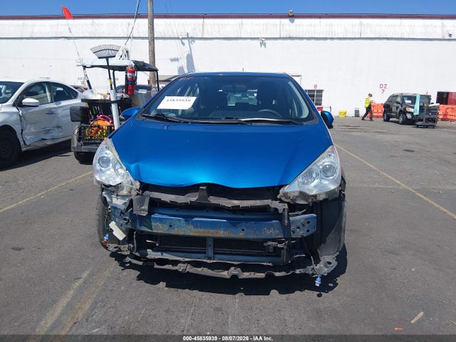 2014 Toyota Prius C Two მანქანა იყიდება აუქციონზე, vin: JTDKDTB34E1082290, აუქციონის ნომერი: 45835939