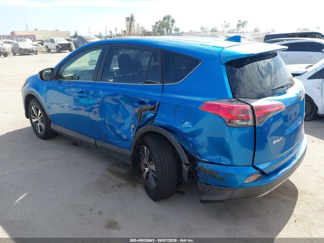JTMWFREVXHJ718260 Toyota Rav4 Xle