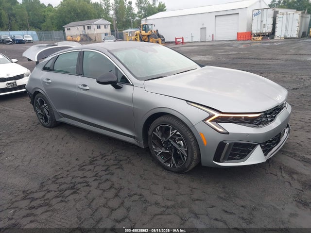 2026 Kia K5 Gt-line Awd მანქანა იყიდება აუქციონზე, vin: KNAG64J73T5497243, აუქციონის ნომერი: 45835952
