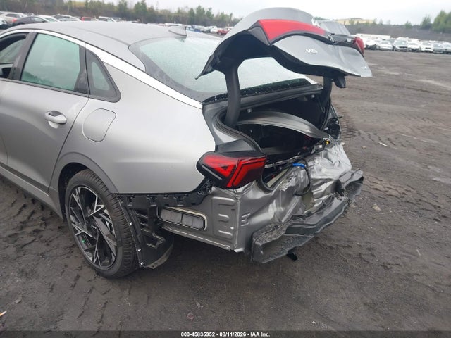 2026 Kia K5 Gt-line Awd მანქანა იყიდება აუქციონზე, vin: KNAG64J73T5497243, აუქციონის ნომერი: 45835952
