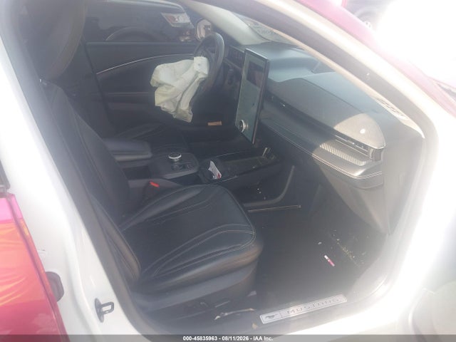 45835963 :رقم المزاد ، 3FMTK3SU1NMA26633 vin ، 2022 Ford Mustang Mach-e Premium مزاد بيع
