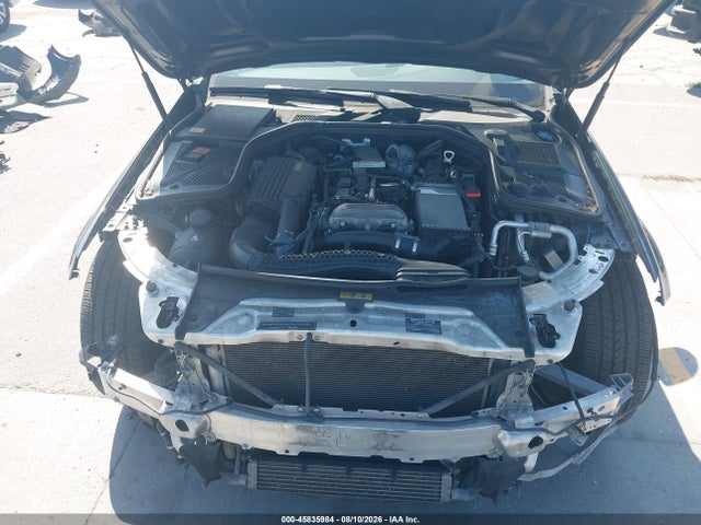 45835984 :رقم المزاد ، 55SWF4KB3FU001022 vin ، 2015 Mercedes-benz C 300 Sport 4matic مزاد بيع