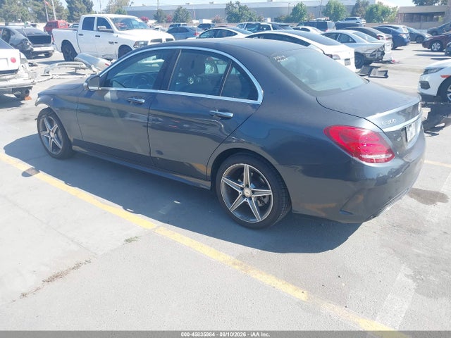 45835984 :رقم المزاد ، 55SWF4KB3FU001022 vin ، 2015 Mercedes-benz C 300 Sport 4matic مزاد بيع