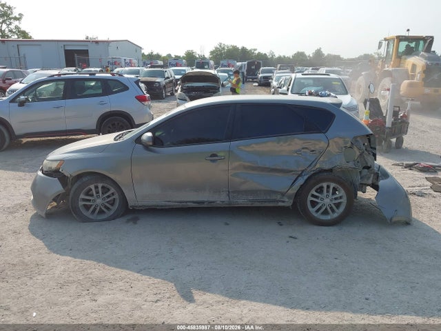 45835987 :رقم المزاد ، KNAFU5A23B5401413 vin ، 2011 Kia Forte Ex مزاد بيع