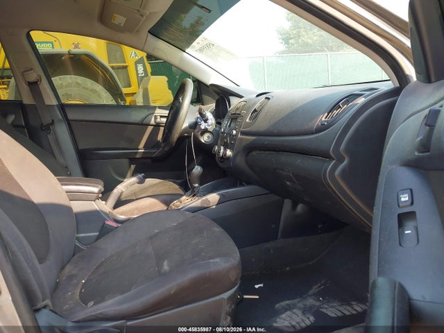45835987 :رقم المزاد ، KNAFU5A23B5401413 vin ، 2011 Kia Forte Ex مزاد بيع