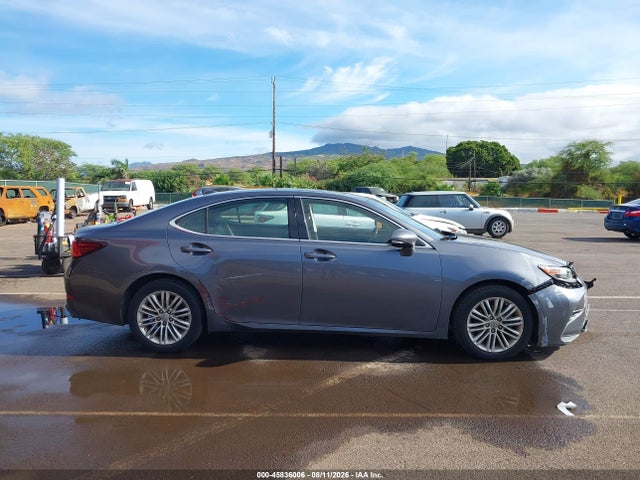 Lexus ES 350 2016 JTHBK1GG3G2242774 Image 14