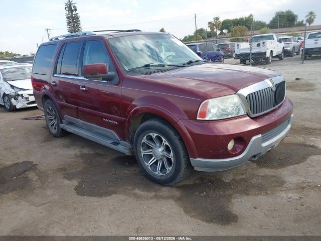 45836013 :رقم المزاد ، 5LMFU27RX3LJ23931 vin ، 2003 Lincoln Navigator مزاد بيع