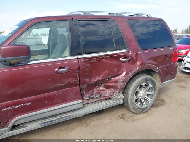 45836013 :رقم المزاد ، 5LMFU27RX3LJ23931 vin ، 2003 Lincoln Navigator مزاد بيع