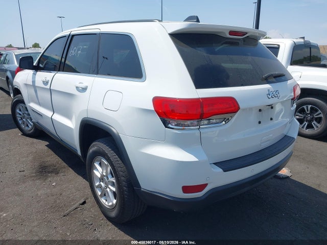 1C4RJEAG6JC382838 Jeep Grand Cherokee Laredo 4x2