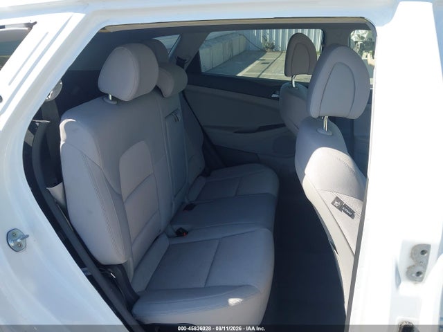 Hyundai Tucson Value 2017 KM8J33A23HU565856 Image 8