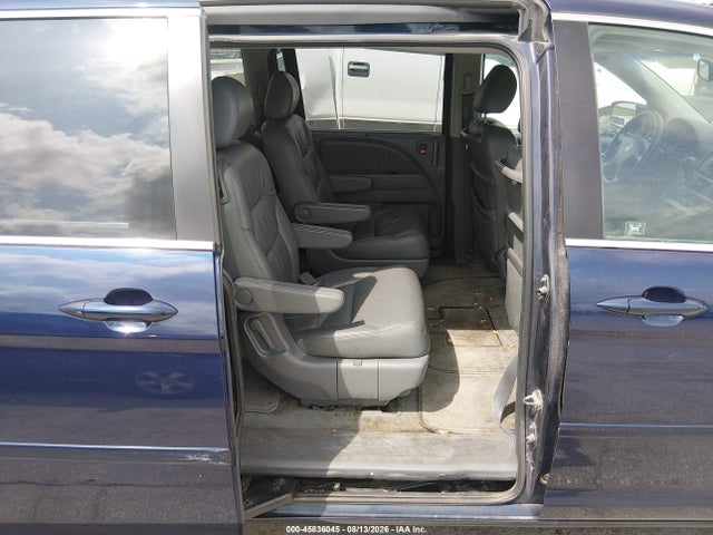 45836045 :رقم المزاد ، 5FNRL38717B117177 vin ، 2007 Honda Odyssey Ex-l مزاد بيع