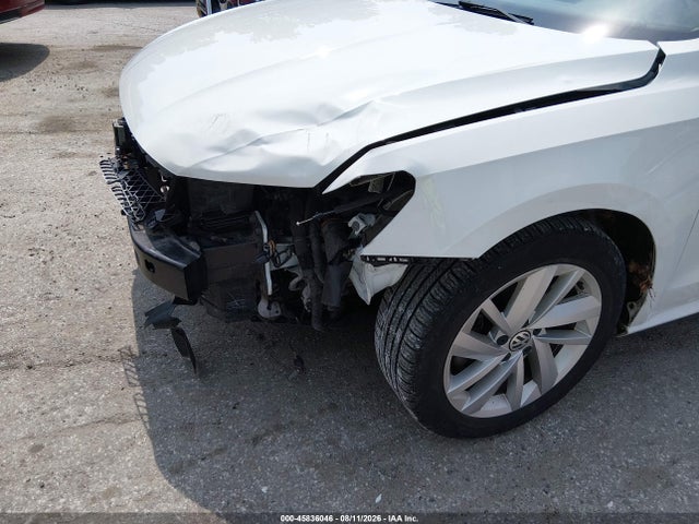Продажа на аукционе авто 2018 Volkswagen Passat 2.0t Se, vin: 1VWBA7A39JC027797, номер лота: 45836046