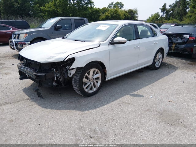 Продажа на аукционе авто 2018 Volkswagen Passat 2.0t Se, vin: 1VWBA7A39JC027797, номер лота: 45836046