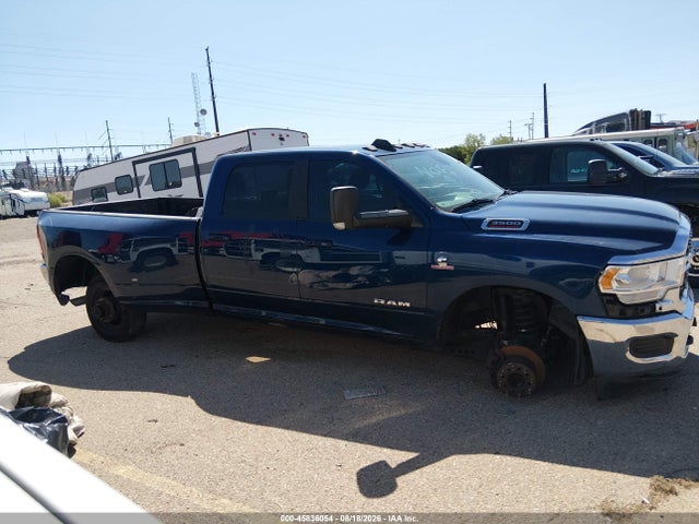 45836054 :رقم المزاد ، 3C63RRHLXNG230855 vin ، 2022 Ram 3500 Big Horn  4x4 8' Box مزاد بيع