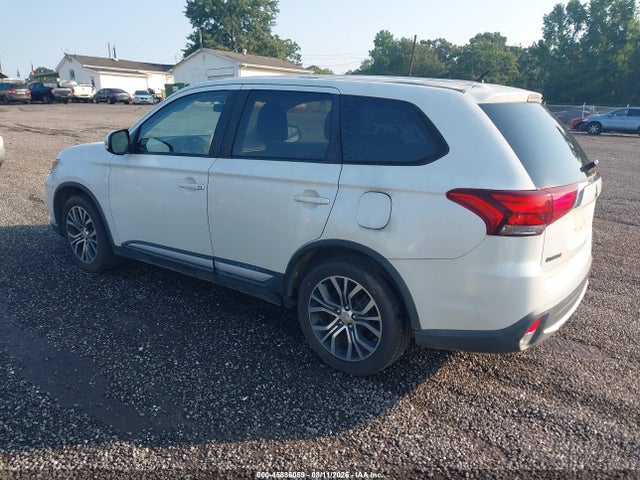 2016 Mitsubishi Outlander Se მანქანა იყიდება აუქციონზე, vin: JA4AD3A3XGZ001739, აუქციონის ნომერი: 45836059