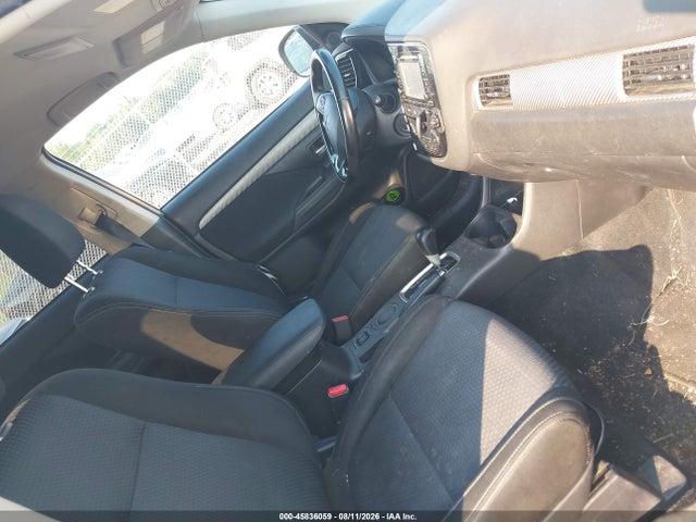 2016 Mitsubishi Outlander Se მანქანა იყიდება აუქციონზე, vin: JA4AD3A3XGZ001739, აუქციონის ნომერი: 45836059