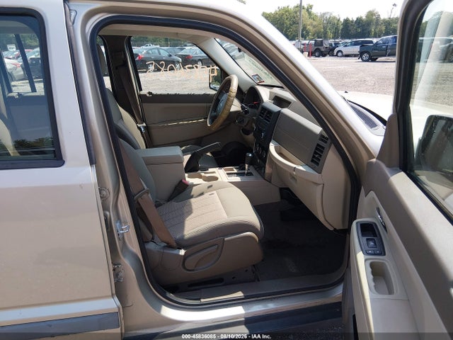 Продажа на аукционе авто 2010 Jeep Liberty Sport, vin: 1J4PN2GK8AW135822, номер лота: 45836085