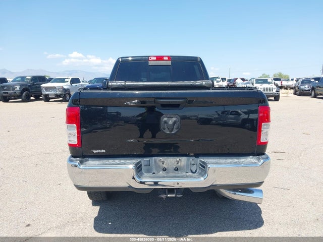 3C6UR5CL0NG350409 RAM 2500 Tradesman 4x4 6&#039;4 Box