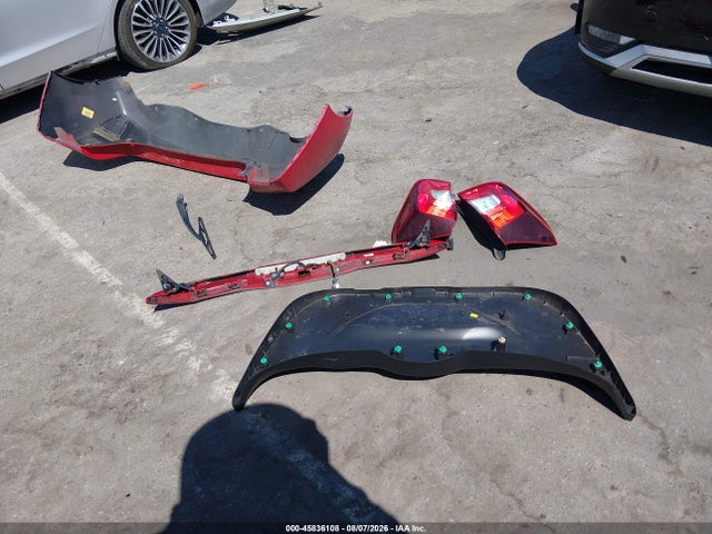 45836108 :رقم المزاد ، 3HGGK5H84FM708002 vin ، 2015 Honda Fit Ex/ex-l مزاد بيع