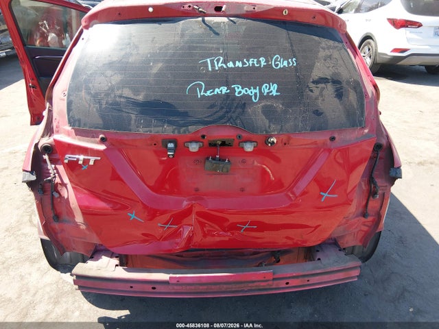 45836108 :رقم المزاد ، 3HGGK5H84FM708002 vin ، 2015 Honda Fit Ex/ex-l مزاد بيع