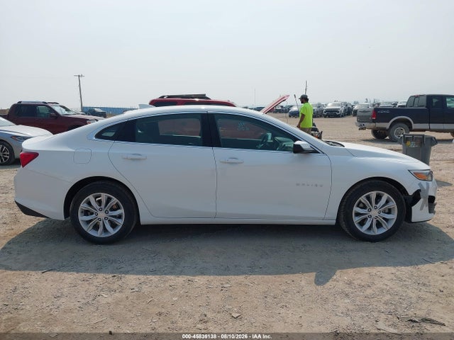 1G1ZD5ST7SF146999 Chevrolet Malibu Fwd 1lt