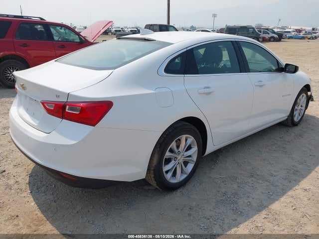 1G1ZD5ST7SF146999 Chevrolet Malibu Fwd 1lt
