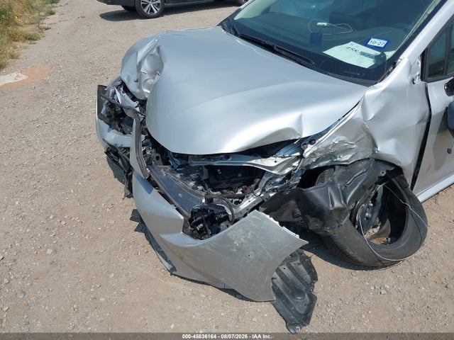 5YFB4MDE2TP379166 Toyota COROLLA LE