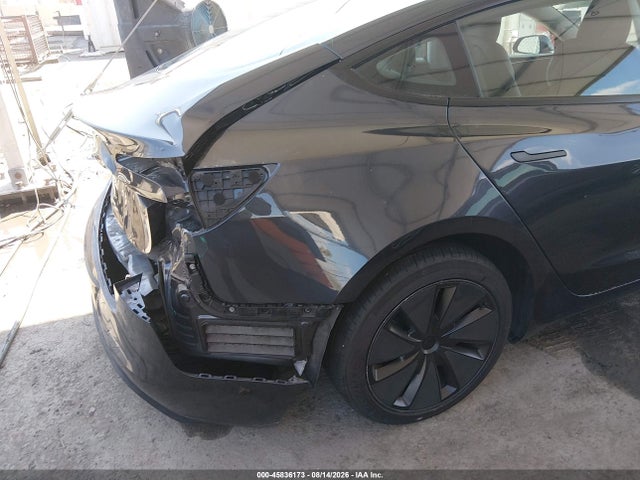 Tesla MODEL 3 2024 5YJ3E1EA1RF765724 Image 19