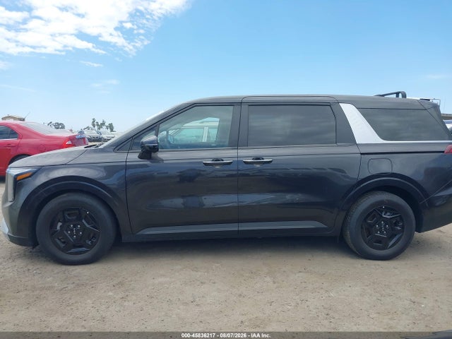 2026 Kia Carnival Mpv Lxs მანქანა იყიდება აუქციონზე, vin: KNDNB5K37T6599193, აუქციონის ნომერი: 45836217