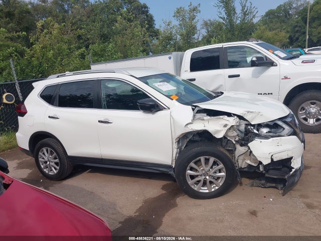 45836221 :رقم المزاد ، 5N1AT2MV1JC802162 vin ، 2018 Nissan Rogue Sv مزاد بيع