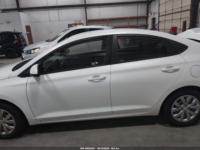 3KPC24A33JE012949 Hyundai ACCENT SE