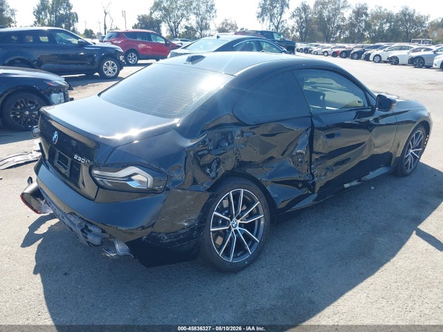 BMW 230i Xdrive 2024 3MW33CM07R8E64418 Image 4